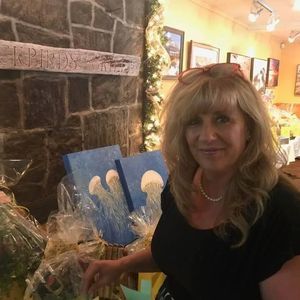 Meet your Posher, Lisa